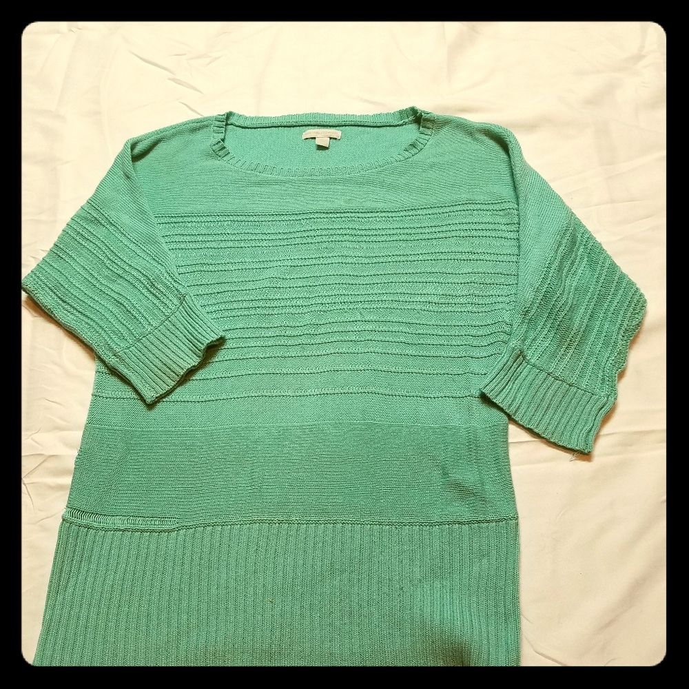 3/4 length sleeved sweater